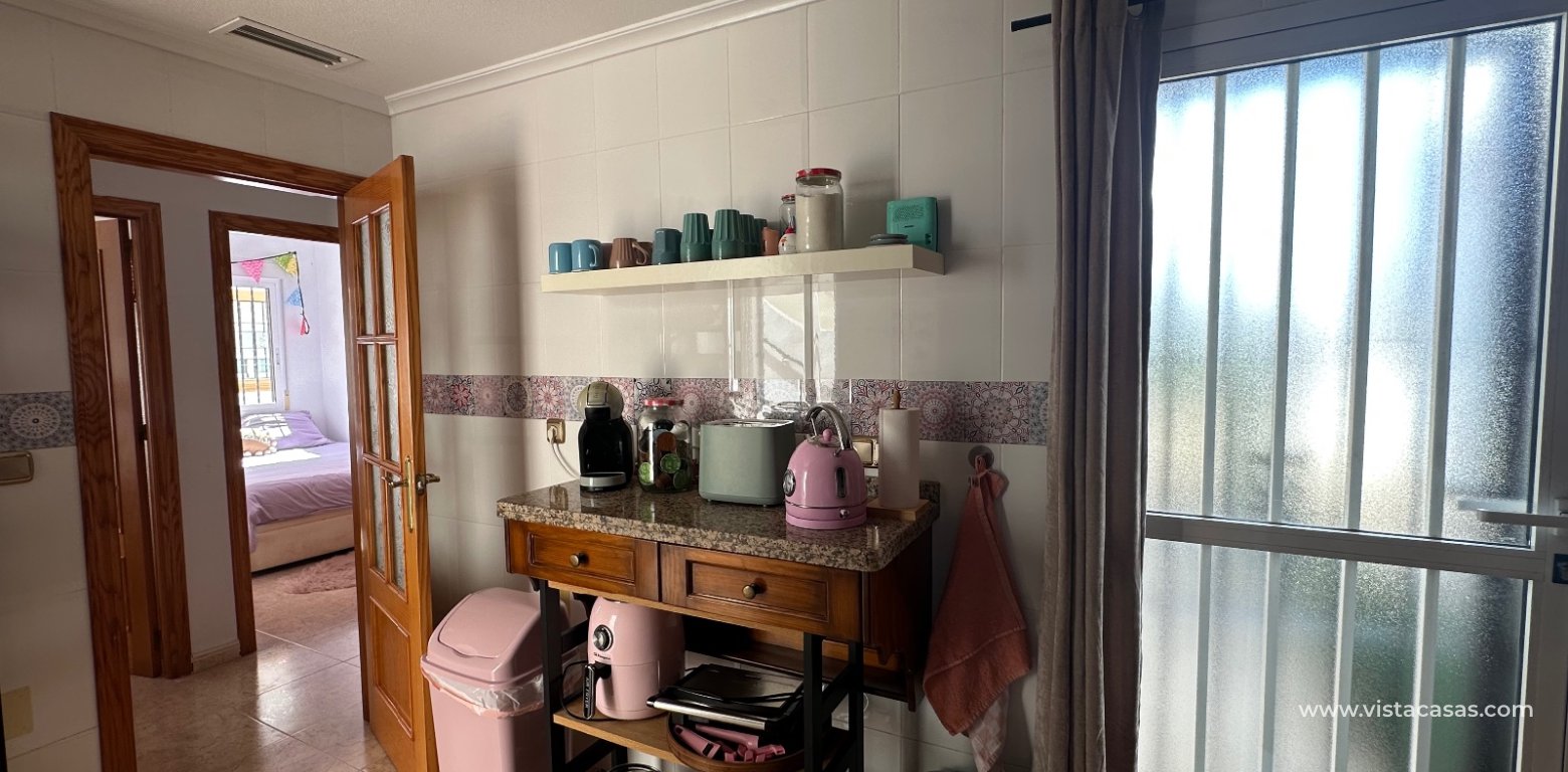 Sale - Villa - El Raso