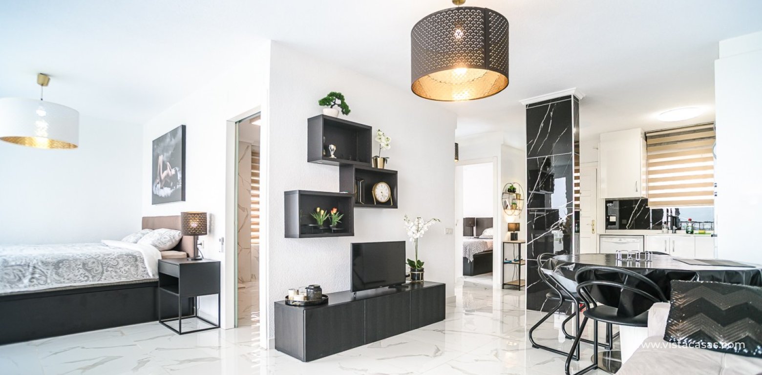 Resale - Apartment - Punta Prima