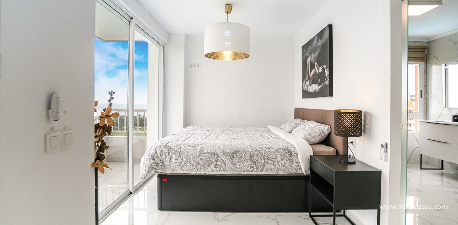 Resale - Apartment - Punta Prima