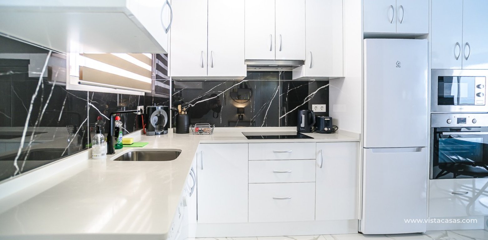 Resale - Apartment - Punta Prima