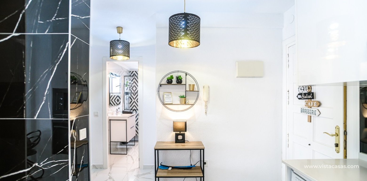 Resale - Apartment - Punta Prima