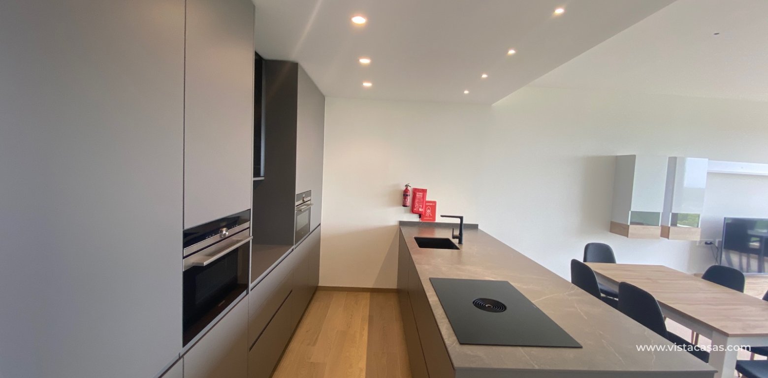 Resale - Apartment - Las Colinas Golf