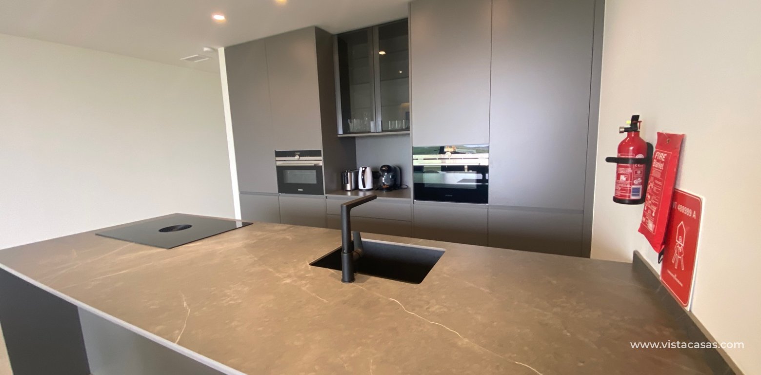 Resale - Apartment - Las Colinas Golf