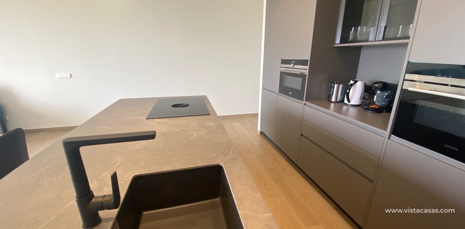 Resale - Apartment - Las Colinas Golf