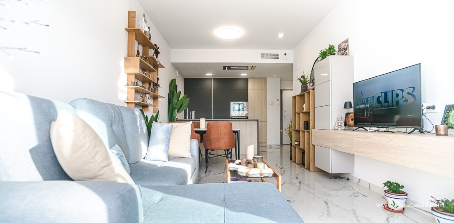 Resale - Apartment - Villamartin