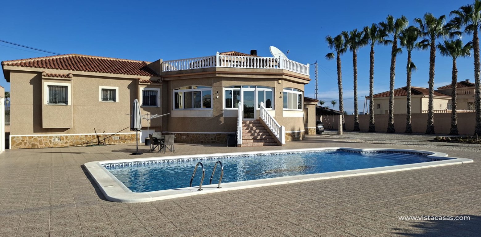 Resale - Villa - Catral