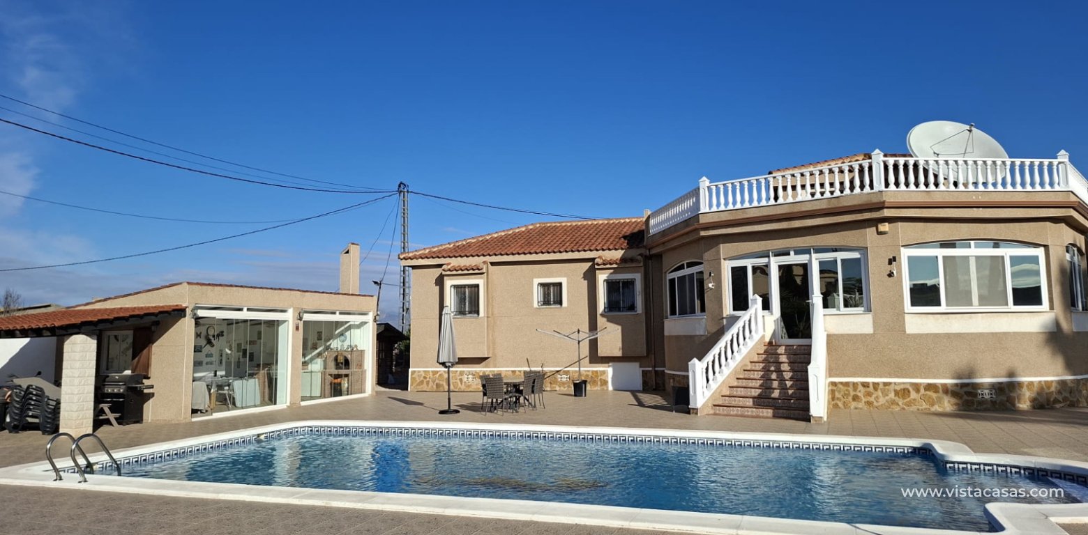 Resale - Villa - Catral