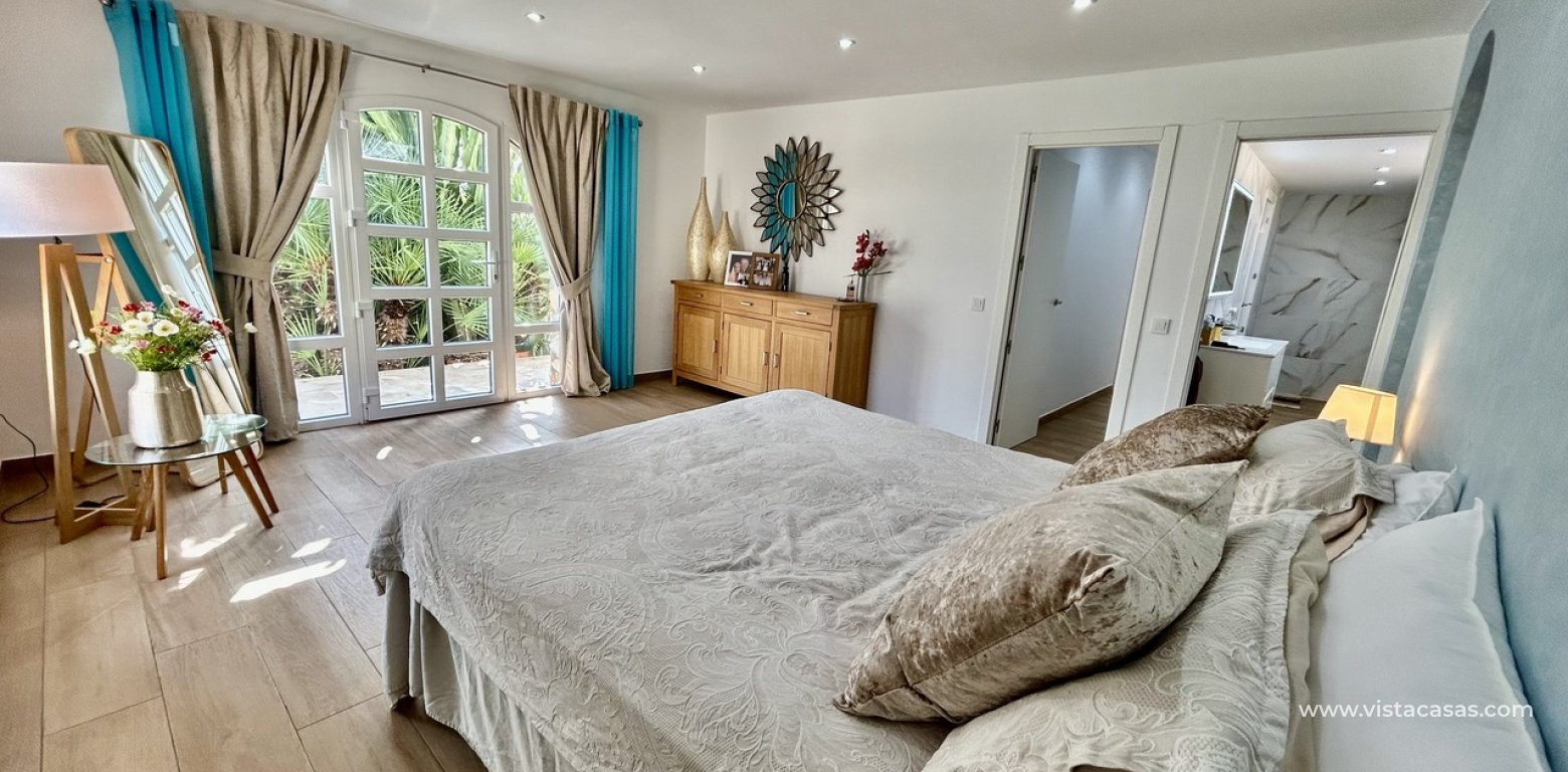 Venta - Chalet - Cabo Roig