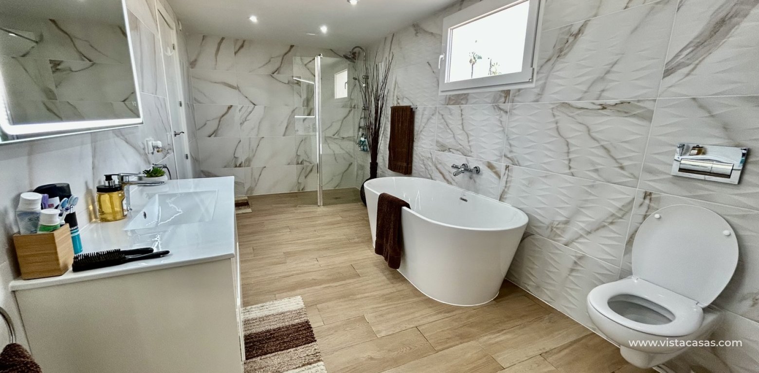 Venta - Chalet - Cabo Roig