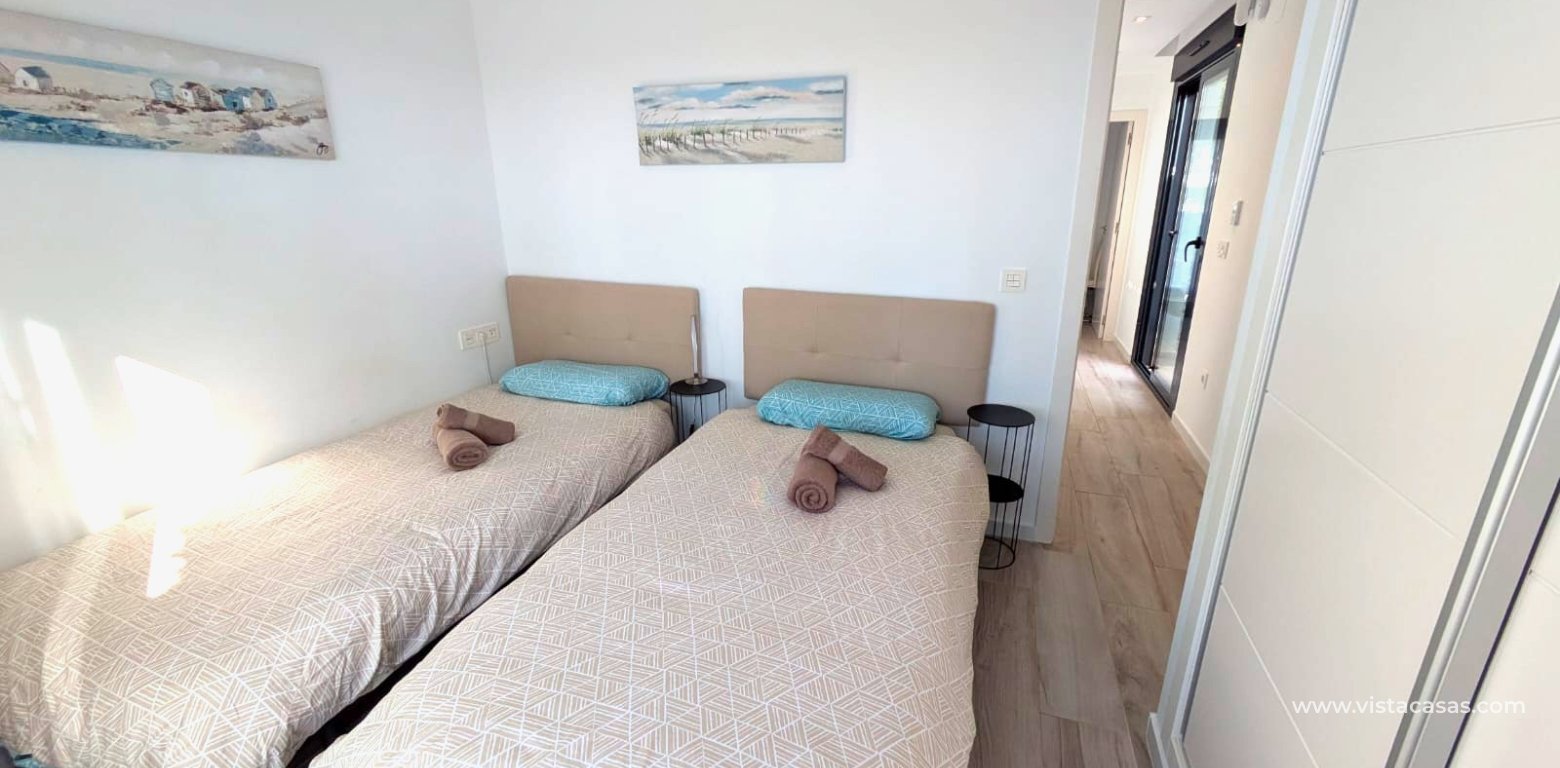 Resale - Villa - Cabo Roig