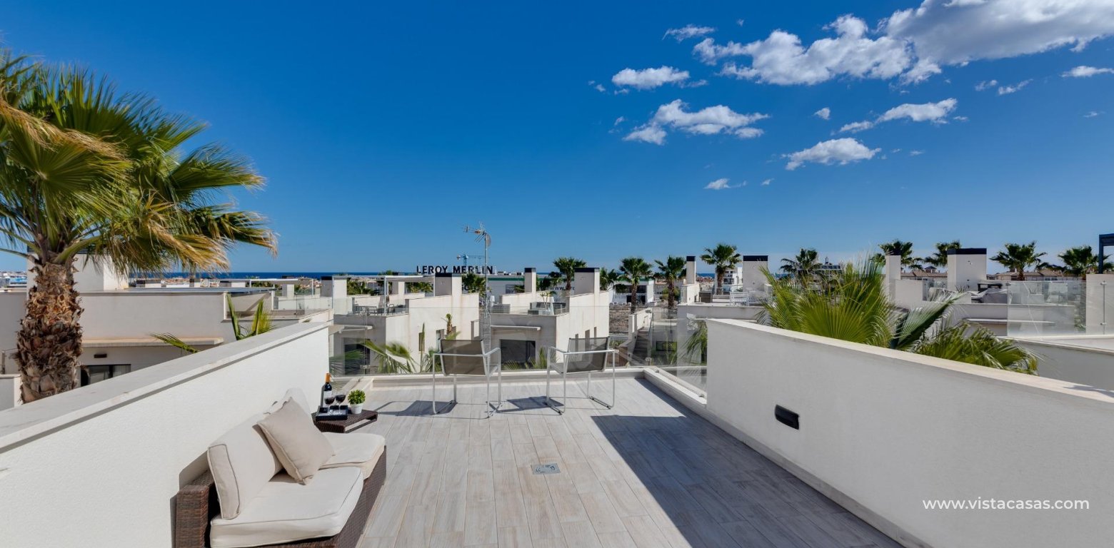 Resale - Villa - Cabo Roig