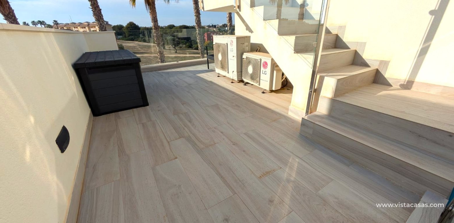 Resale - Villa - Cabo Roig