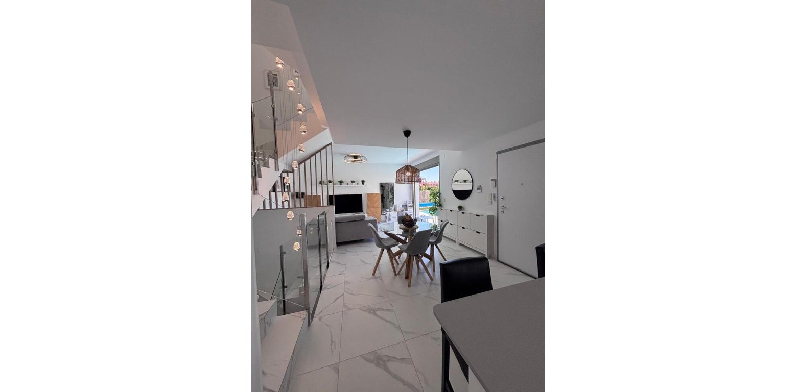 Venta - Chalet - Villamartin - PAU 8