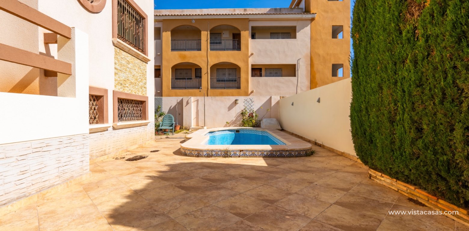 Resale - Villa - Villamartin