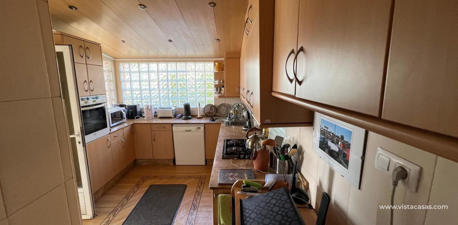 Resale - Villa - Cabo Roig