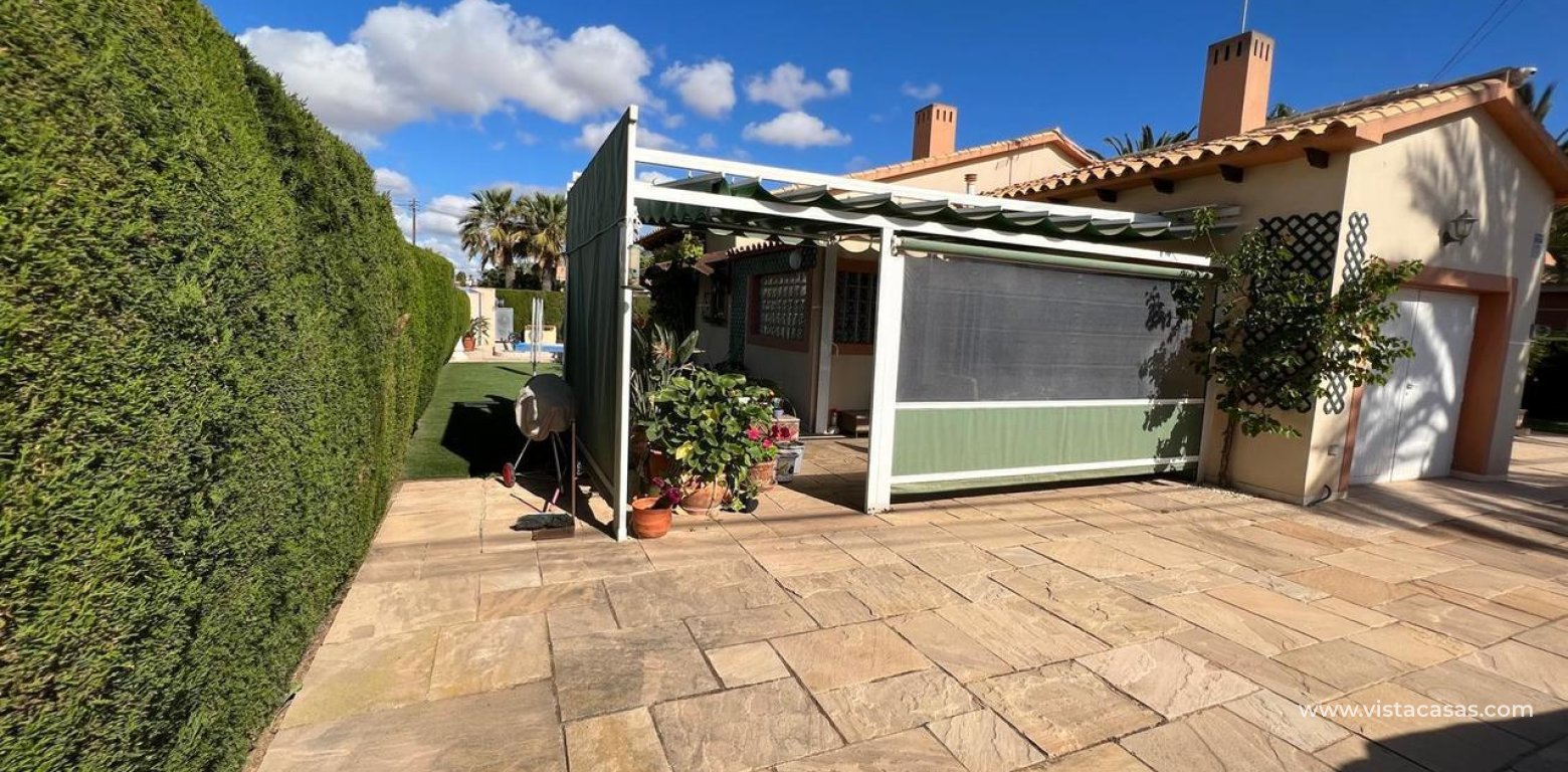 Resale - Villa - Cabo Roig