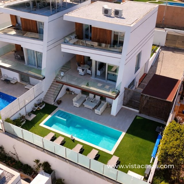 Villa - Resale - Villamartin - Villamartin