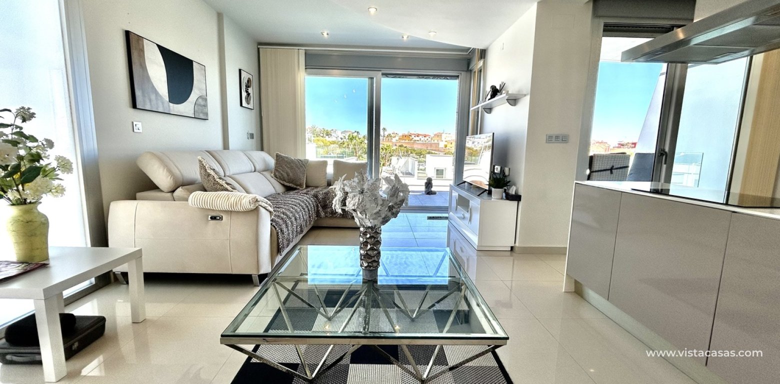 Resale - Villa - Villamartin