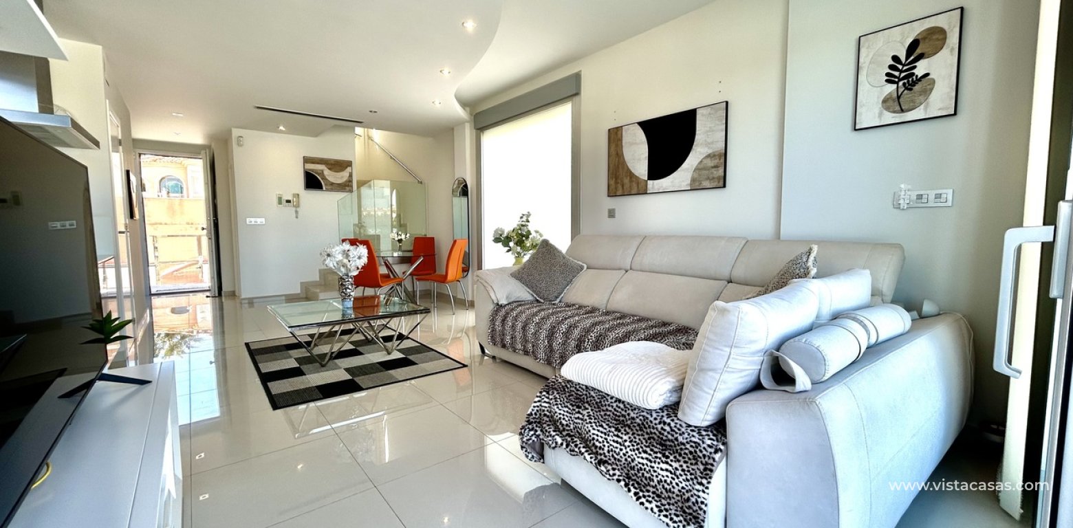 Resale - Villa - Villamartin