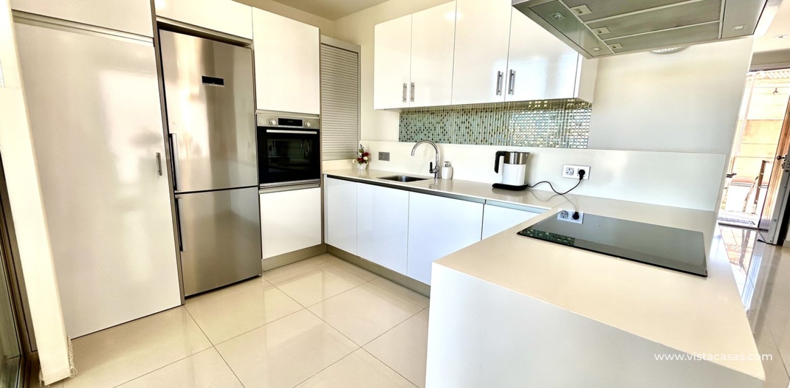 Resale - Villa - Villamartin