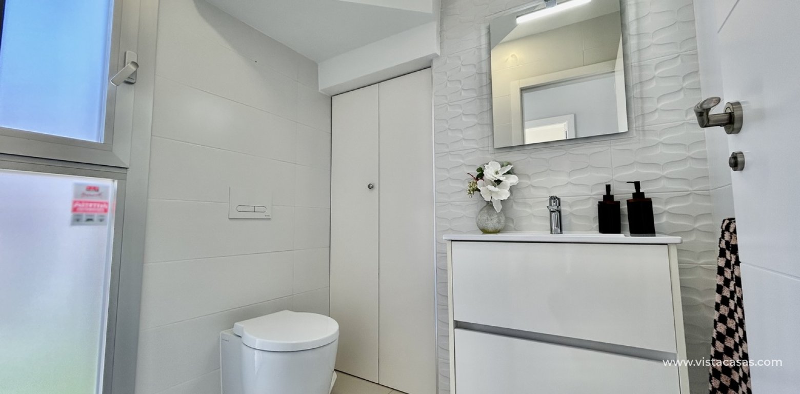 Resale - Villa - Villamartin