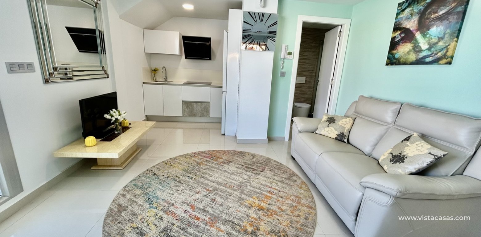 Resale - Villa - Villamartin