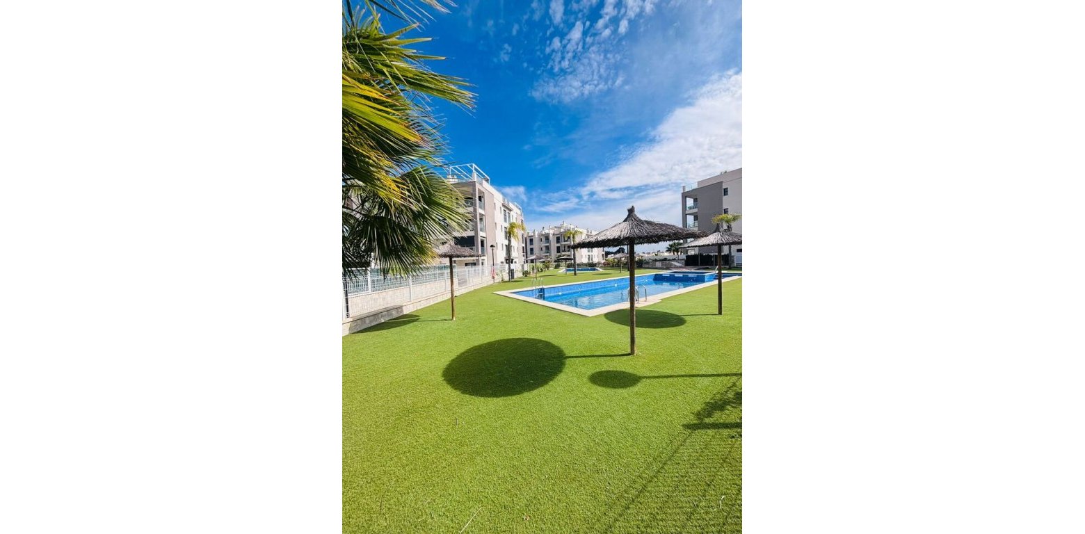 Resale - Apartment - Villamartin