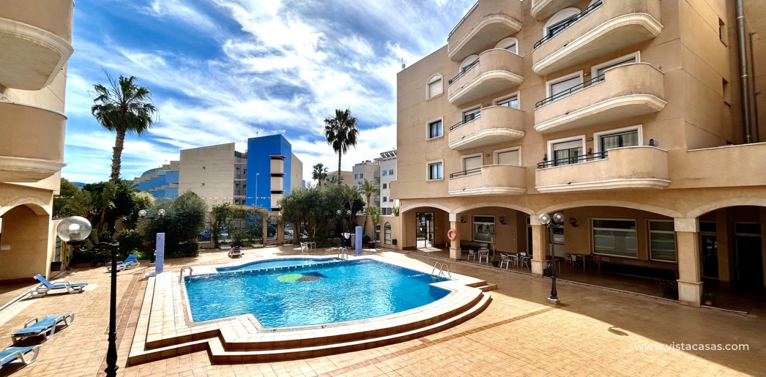Resale - Apartment - Cabo Roig