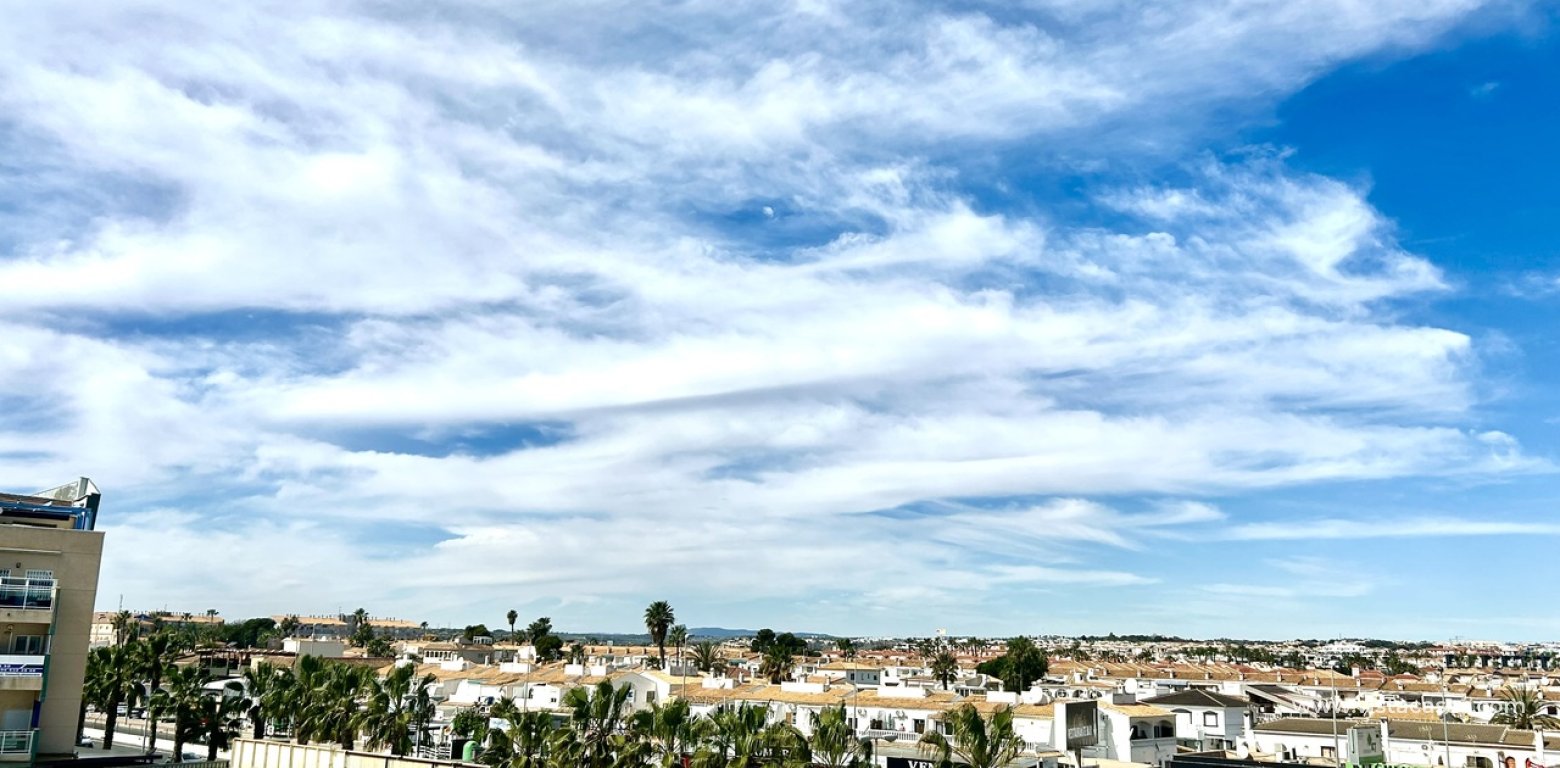 Resale - Apartment - Cabo Roig