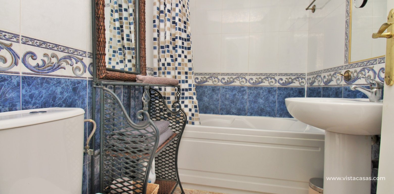 Refurbished Ground Floor Apartment for Sale Villamartin bathroom