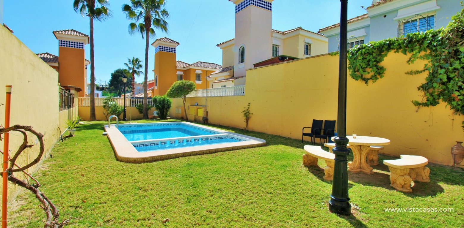 Refurbished Ground Floor Apartment for Sale Villamartin communal gardens