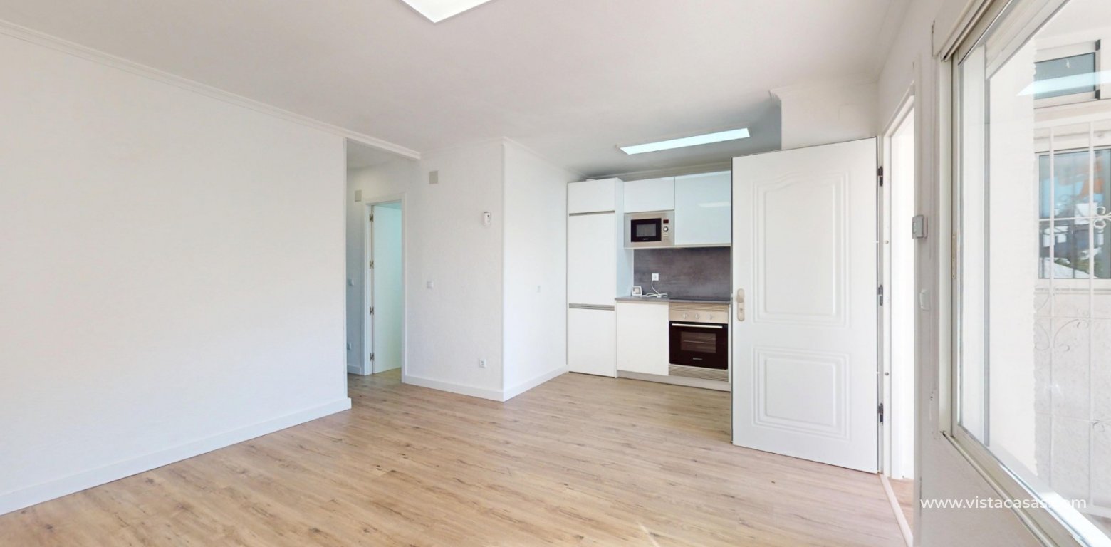 Resale - Apartment - Villamartin