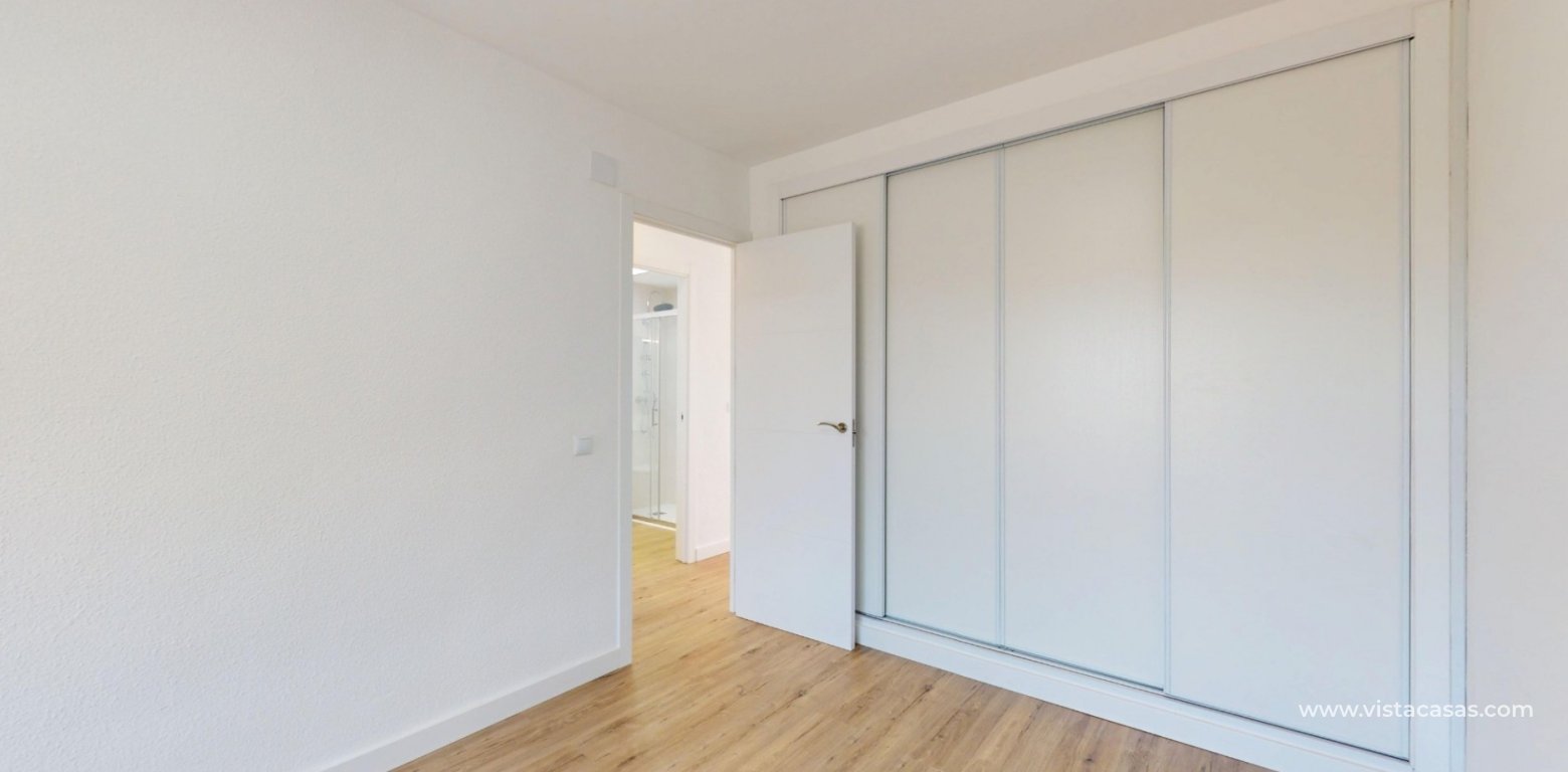 Resale - Apartment - Villamartin