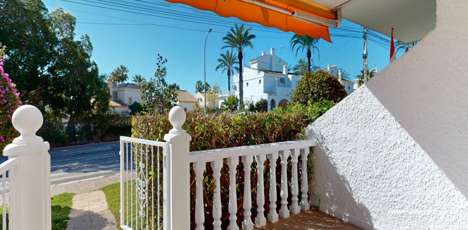 Resale - Apartment - Villamartin