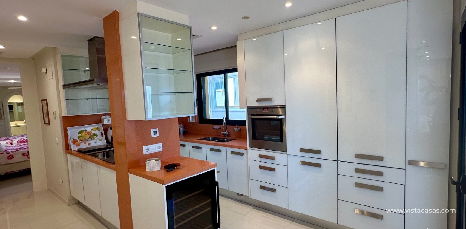 Resale - Apartment - Guardamar del Segura - Marjal Beach