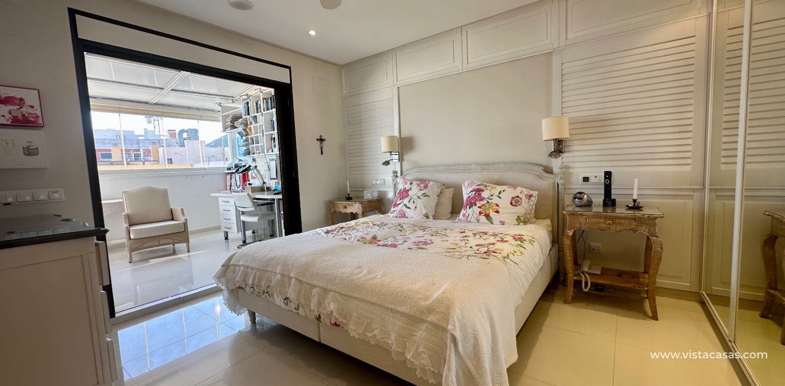 Resale - Apartment - Guardamar del Segura - Marjal Beach