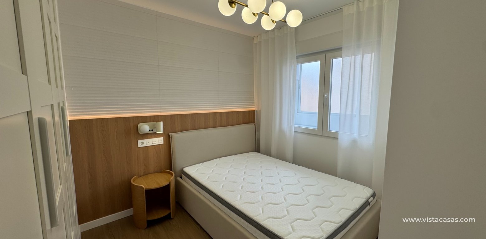 Resale - Apartment - Punta Prima