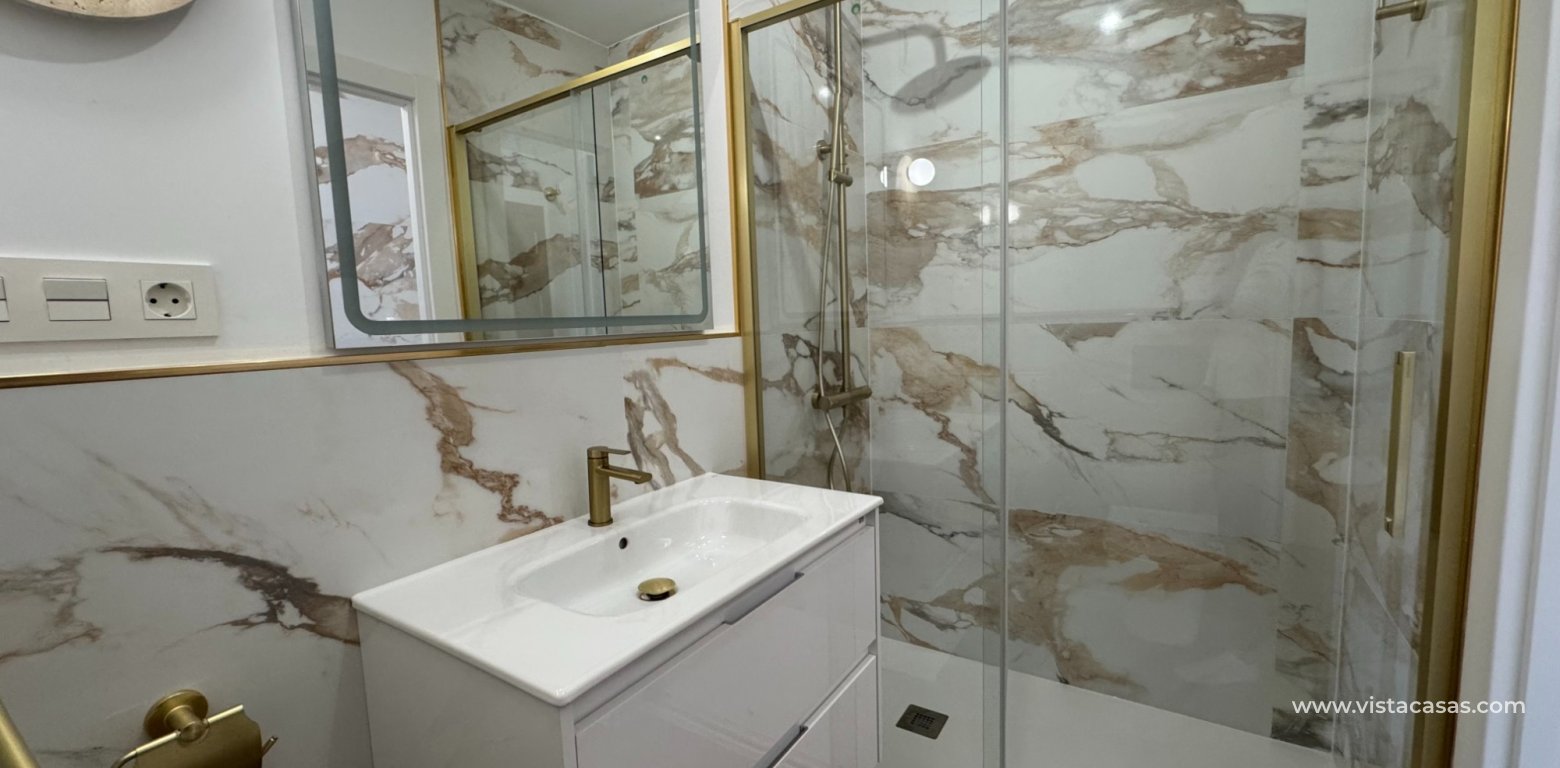 Resale - Apartment - Punta Prima