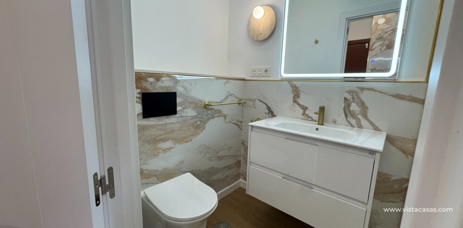 Resale - Apartment - Punta Prima