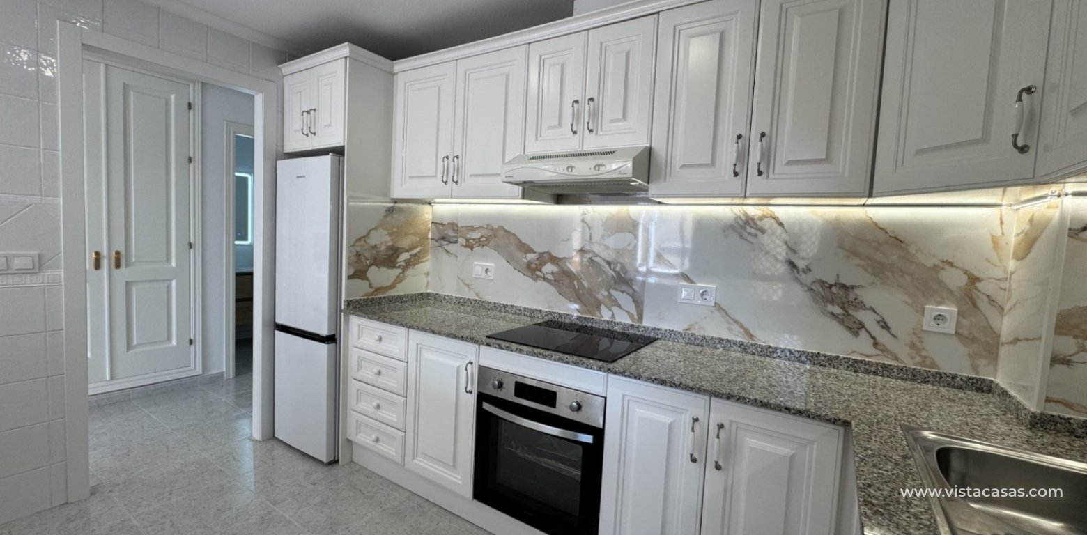 Resale - Apartment - Villamartin