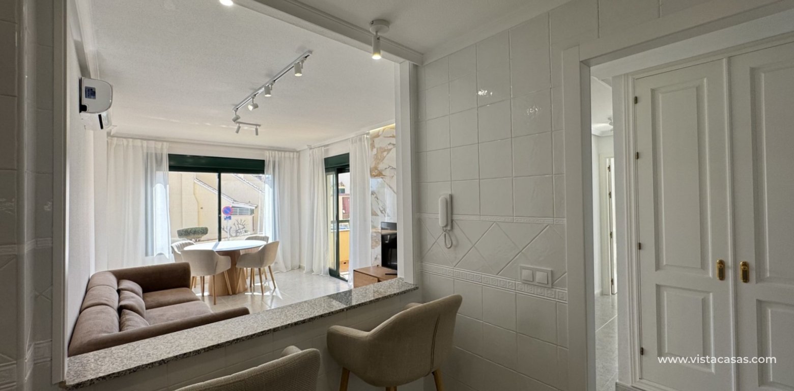 Resale - Apartment - Villamartin