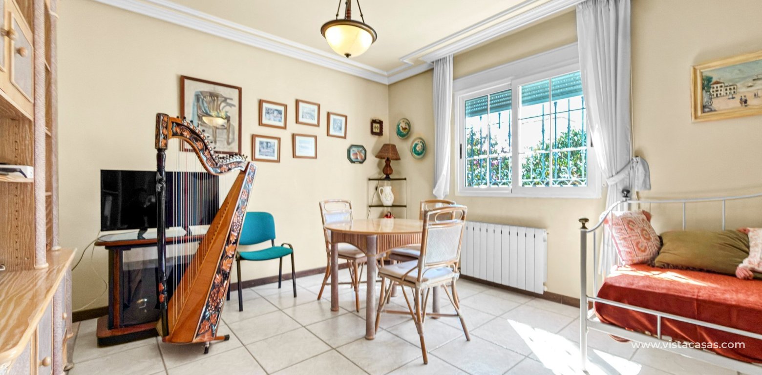 Resale - Villa - Torrevieja - La Mata