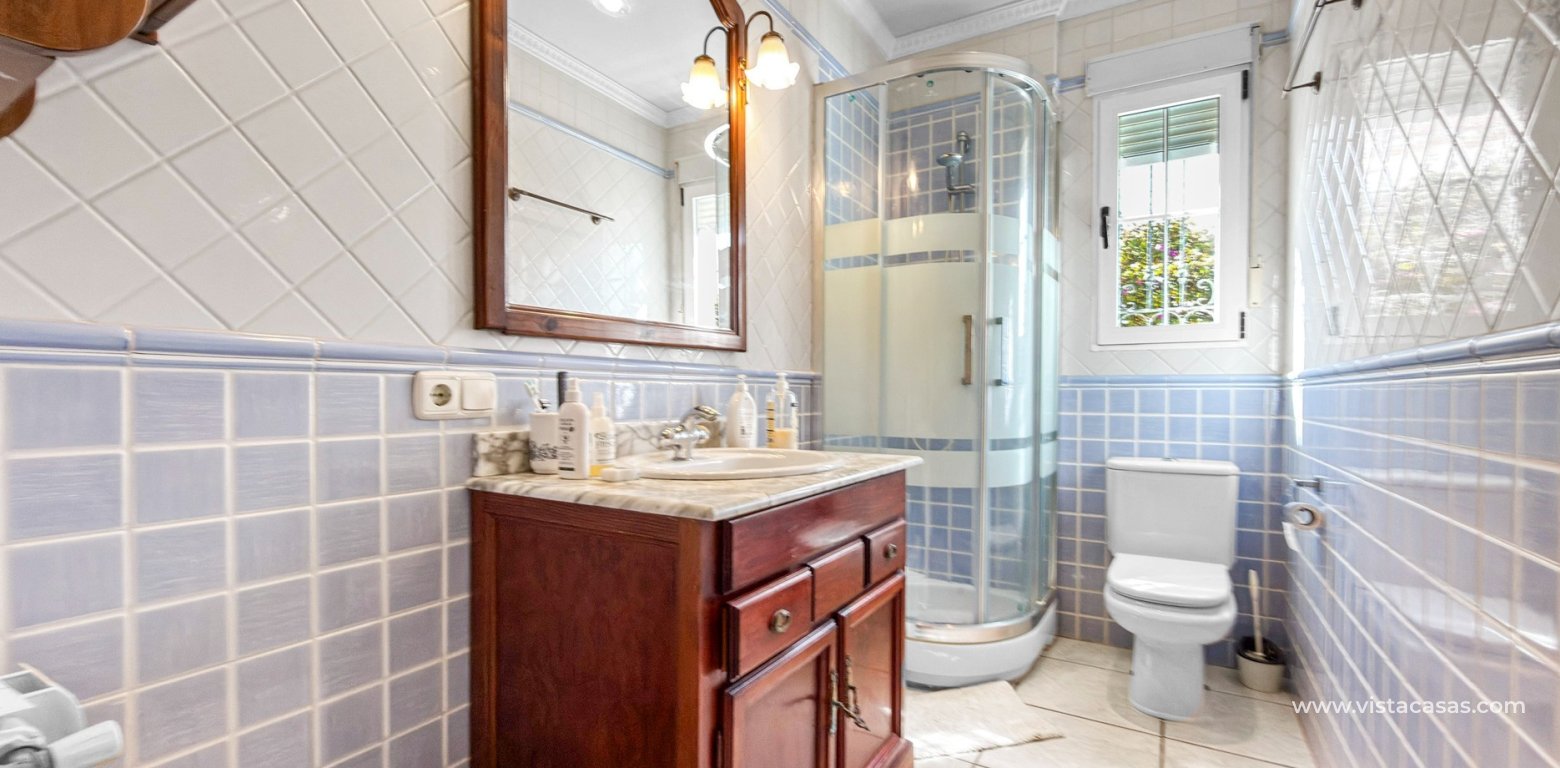 Resale - Villa - Torrevieja - La Mata