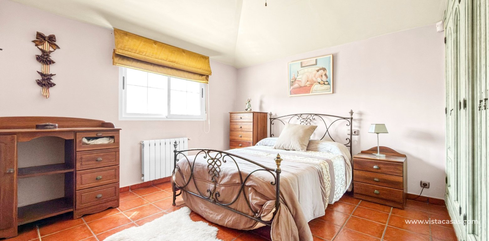 Resale - Villa - Torrevieja - La Mata