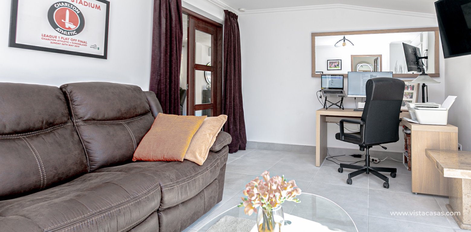 Resale - Villa - Cabo Roig