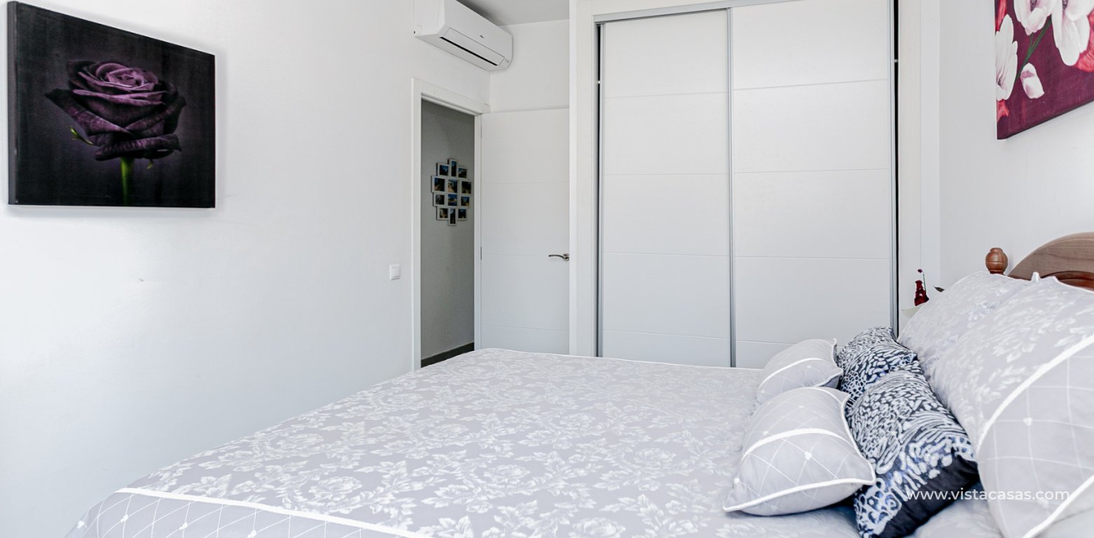 Resale - Villa - Cabo Roig