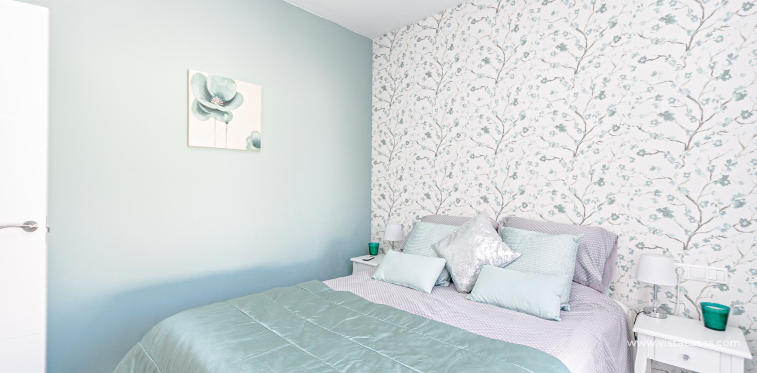 Resale - Villa - Cabo Roig