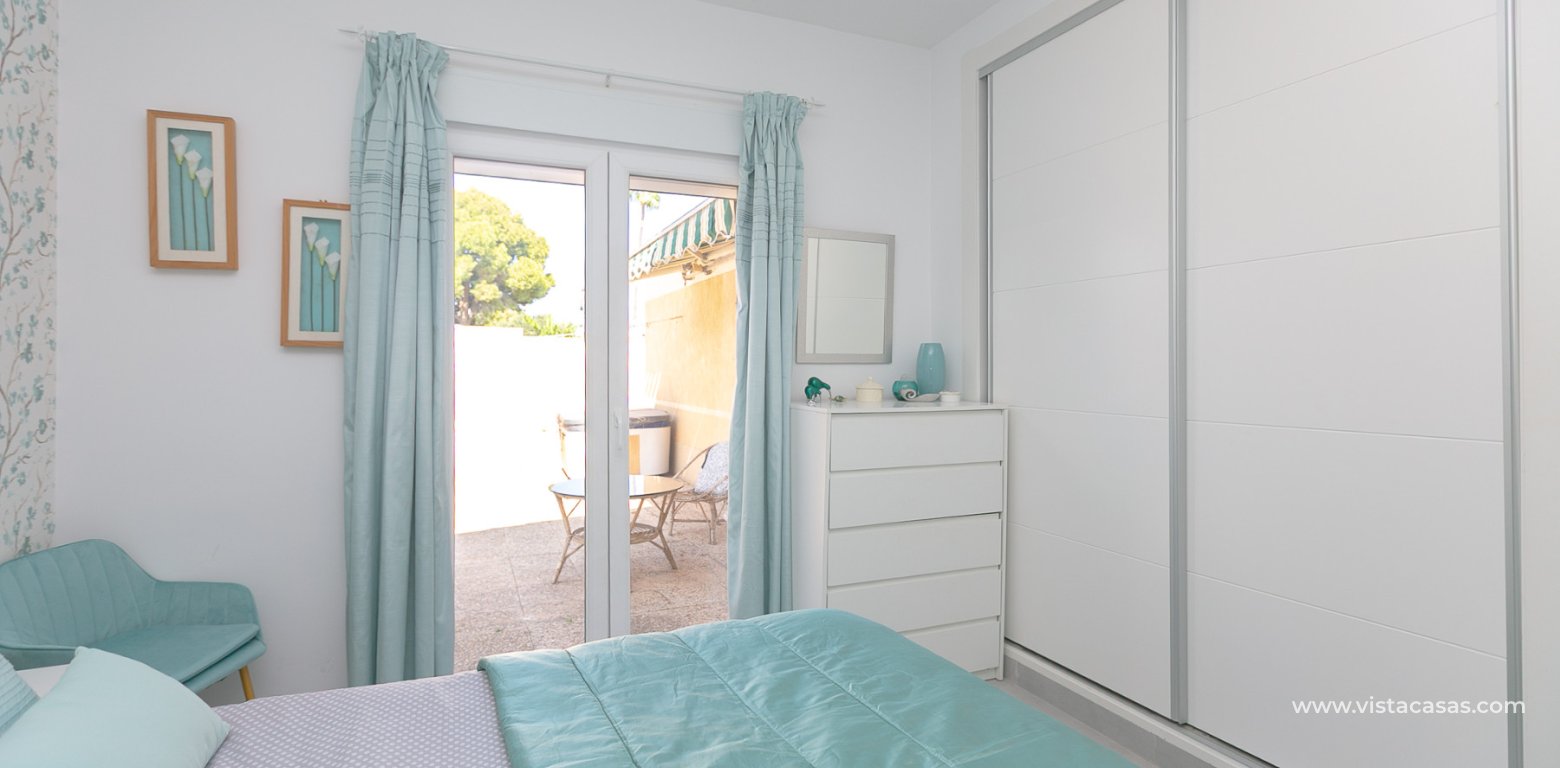 Resale - Villa - Cabo Roig