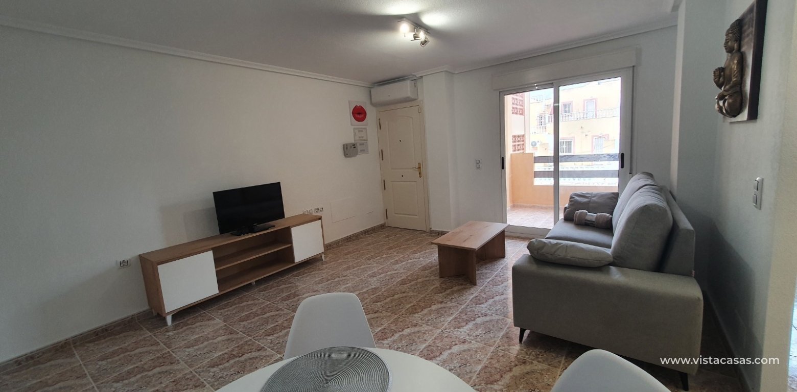 Resale - Apartment - Villamartin