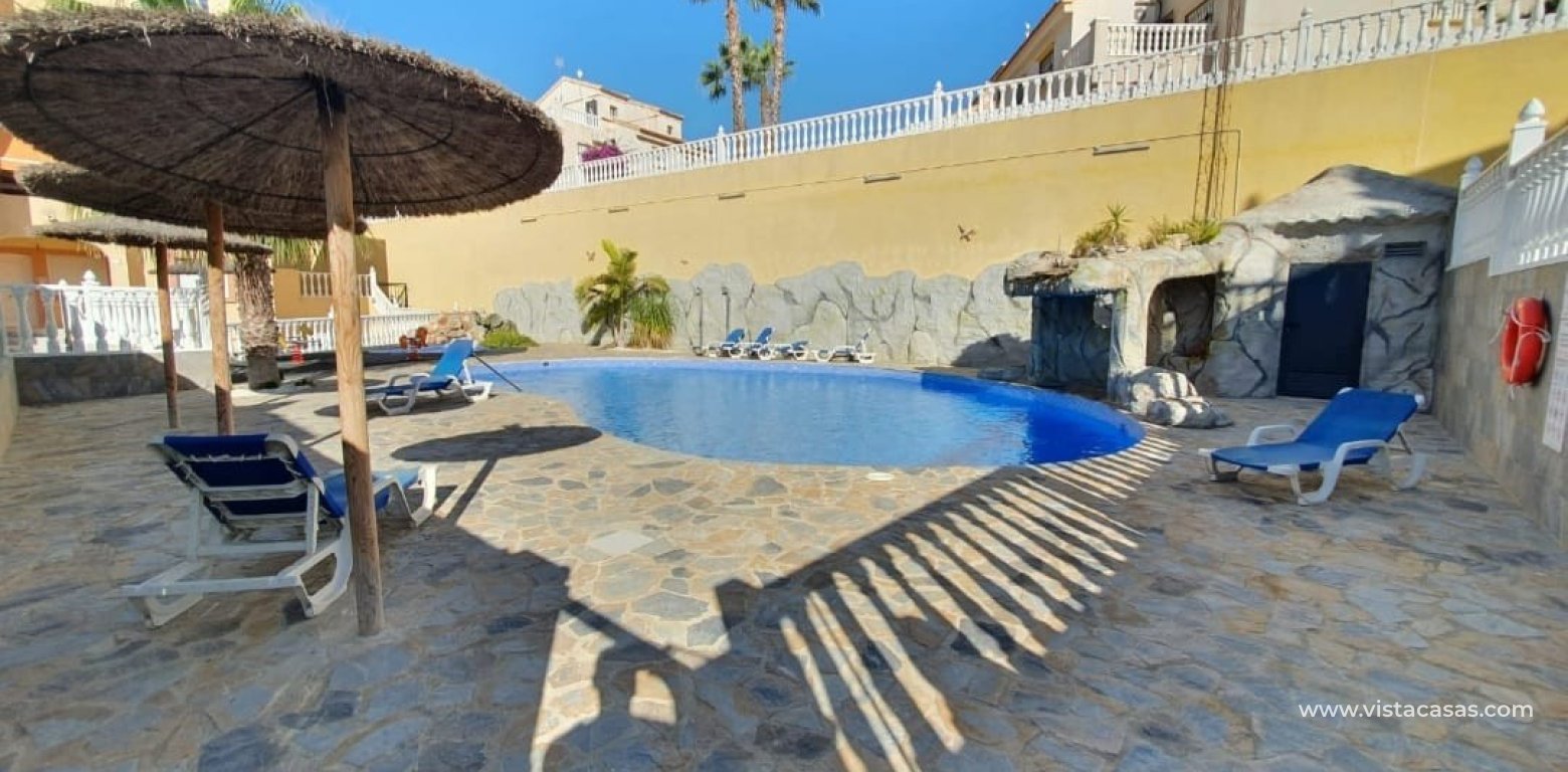 Resale - Apartment - Villamartin